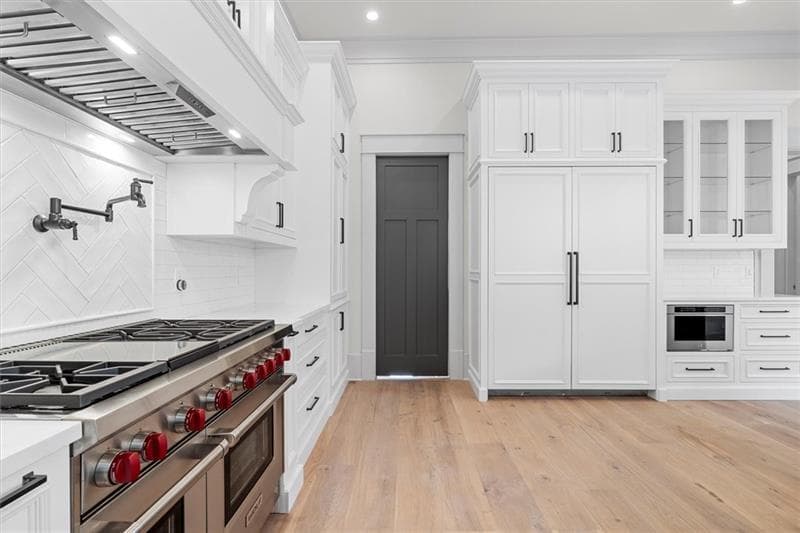 7 bedroom, 9 bathroom, 7,347 sq ft single family residence for sale at 4927 SLATON Drive, Acworth, GA 30101 — photo 10