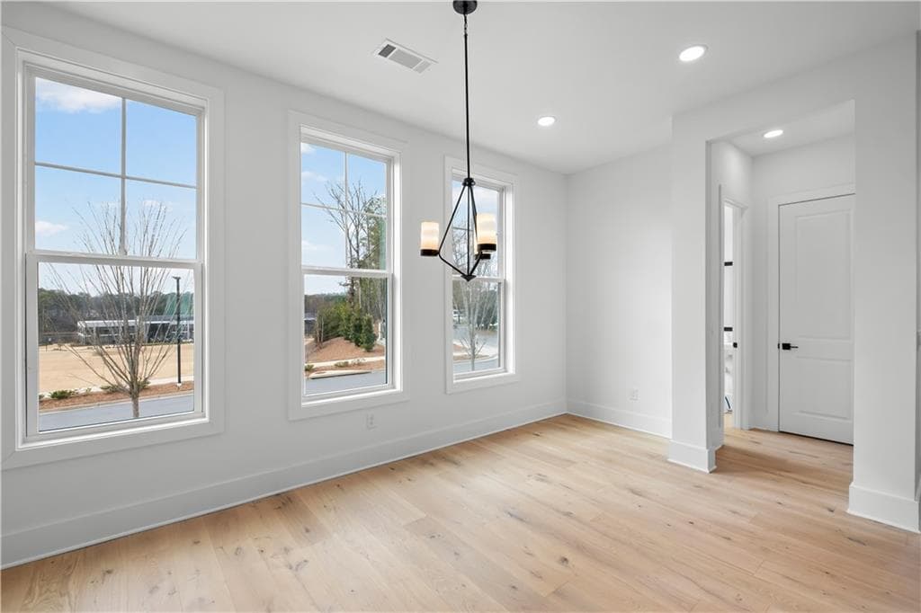 3 bedroom, 4 bathroom, 2,700 sq ft townhouse for sale at 5014 Hartwell Place, Alpharetta, GA 30009 — photo 4