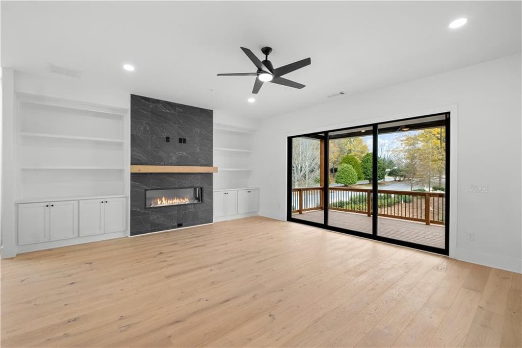 3 bedroom, 4 bathroom, 2,700 sq ft townhouse for sale at 5014 Hartwell Place, Alpharetta, GA 30009 — photo 5