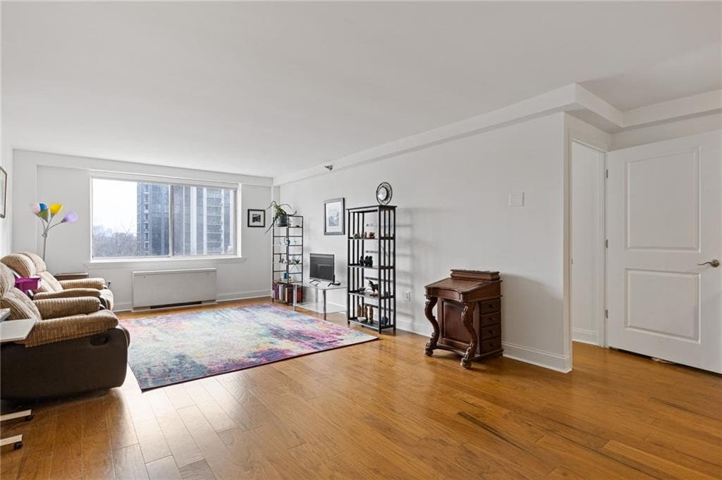 1 bedroom, 2 bathroom, 837 sq ft condominium for sale at 2479 Peachtree Road 402, Atlanta, GA 30305 — photo 1 of 27