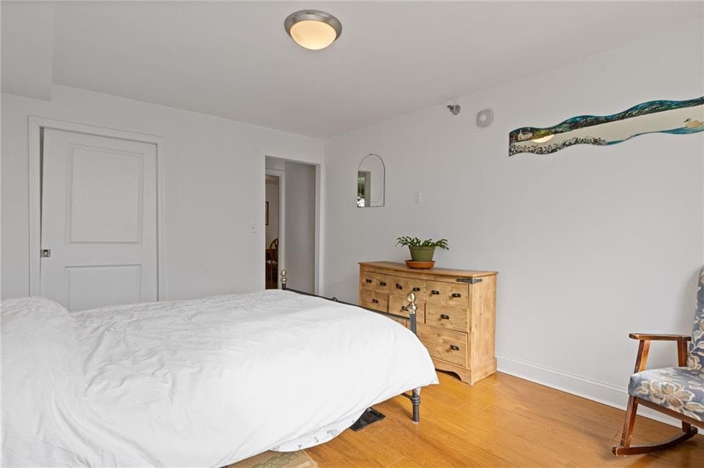 1 bedroom, 2 bathroom, 837 sq ft condominium for sale at 2479 Peachtree Road 402, Atlanta, GA 30305 — photo 7