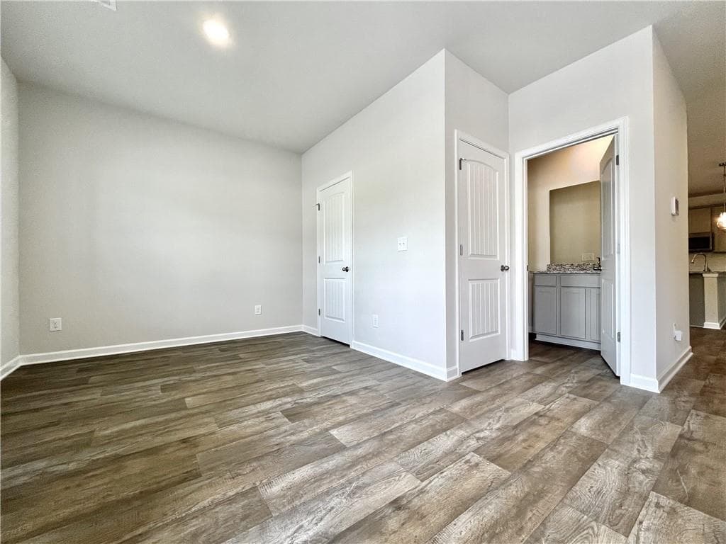 4 bedroom, 3 bathroom, 2,500 sq ft single family residence under contract at 323 River Walk Farm Pkwy Lot 2, Covington, GA 30014 — photo 5