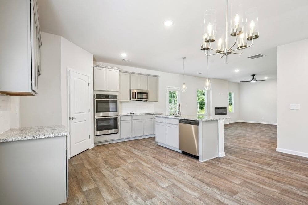 4 bedroom, 3 bathroom, 2,500 sq ft single family residence under contract at 323 River Walk Farm Pkwy Lot 2, Covington, GA 30014 — photo 8