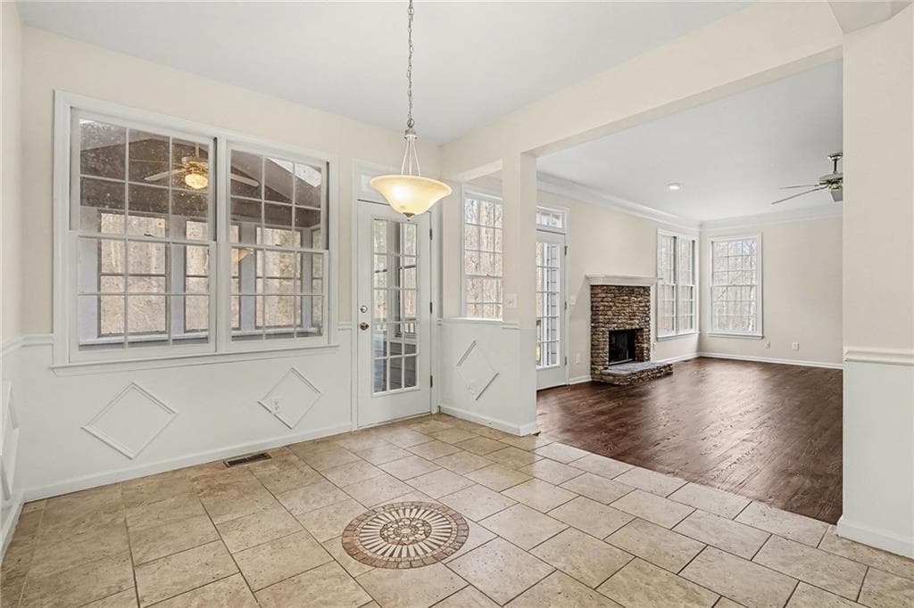 5 bedroom, 4 bathroom, 3,835 sq ft single family residence under contract at 135 Birch Hollow Trail, Marietta, GA 30064 — photo 7