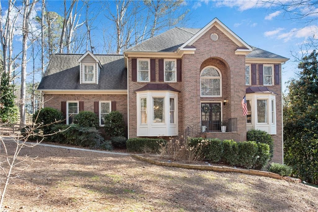 2550 Grassview Drive, Alpharetta, GA 30004 — most recent listing photo