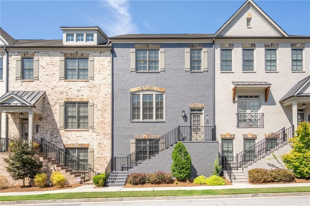 2440 Skyland Way, Brookhaven, GA 30319 — most recent listing photo