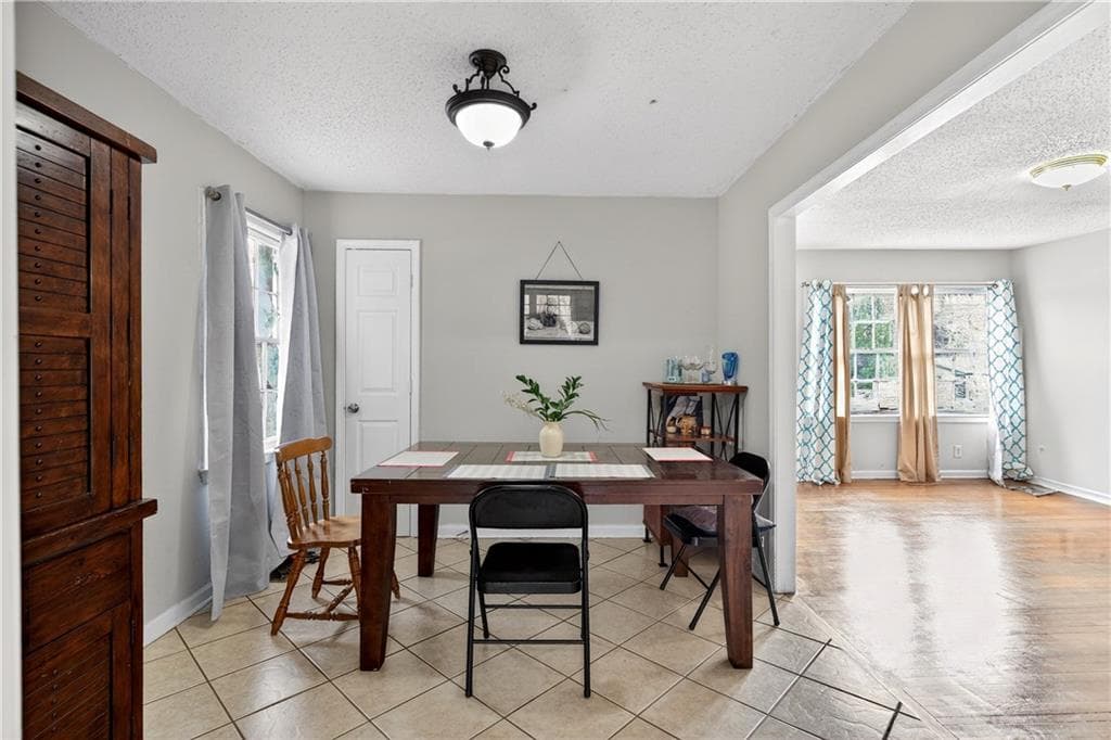 3 bedroom, 2 bathroom, 1,109 sq ft single family residence for sale at 1742 Cardinal Road, Jonesboro, GA 30238 — photo 8