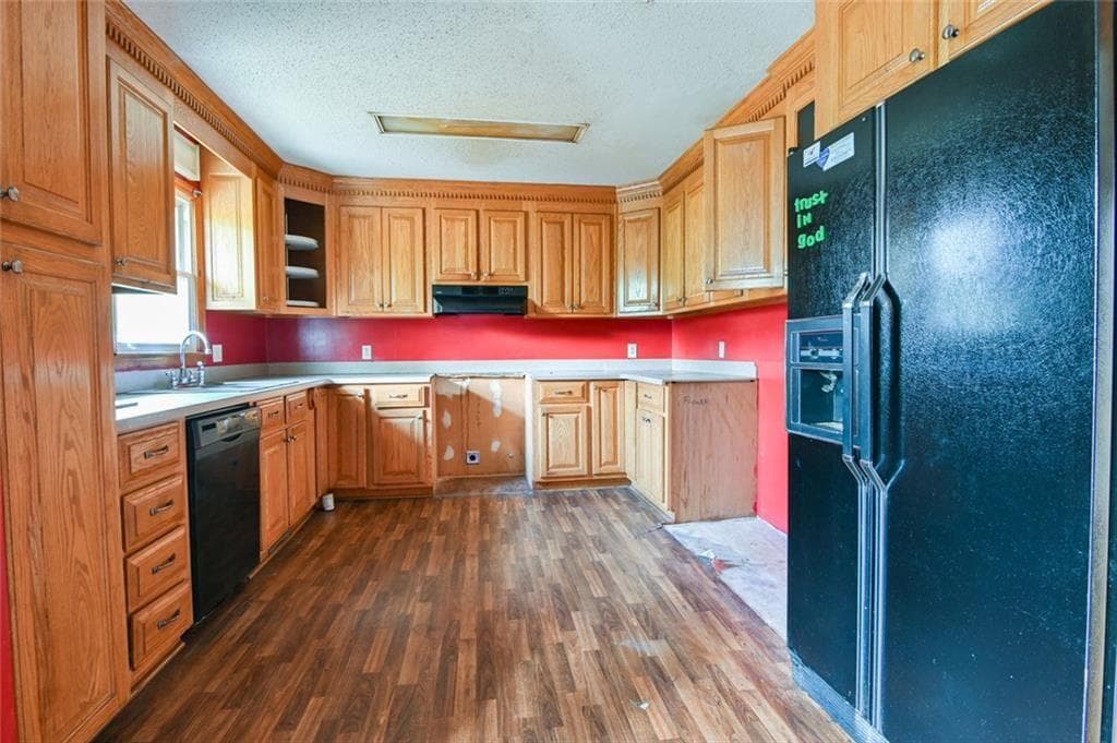 3 bedroom, 2 bathroom, 1,475 sq ft single family residence for sale at 2721 Kensington Place, Macon, GA 31211 — photo 5