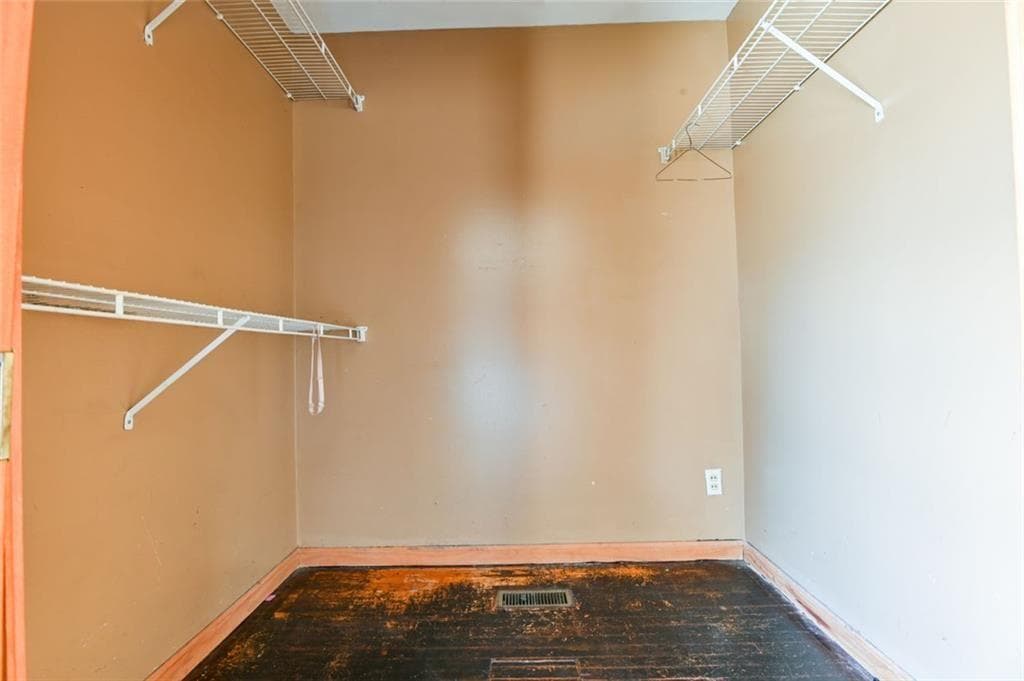 3 bedroom, 2 bathroom, 1,475 sq ft single family residence for sale at 2721 Kensington Place, Macon, GA 31211 — photo 9