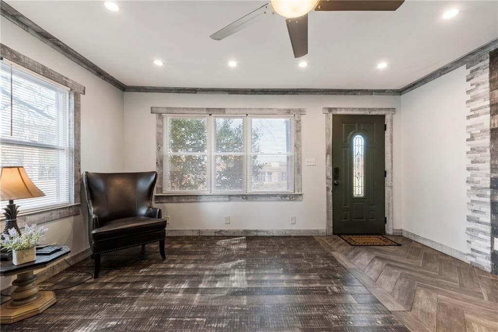3 bedroom, 2 bathroom, 1,800 sq ft single family residence for sale at 5211 Oakdale Road, Smyrna, GA 30082 — photo 6