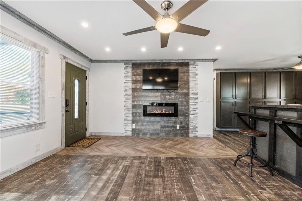 3 bedroom, 2 bathroom, 1,800 sq ft single family residence for sale at 5211 Oakdale Road, Smyrna, GA 30082 — photo 8