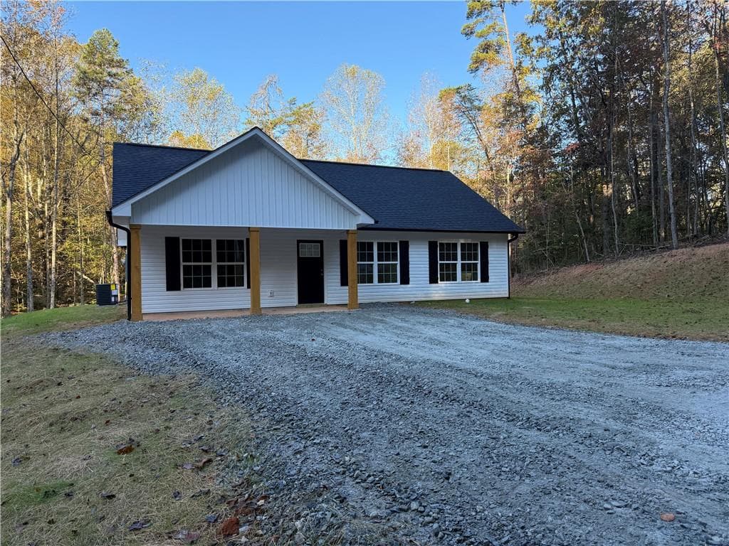 100 Sanders Boulevard, Dahlonega, GA 30533 — most recent listing photo