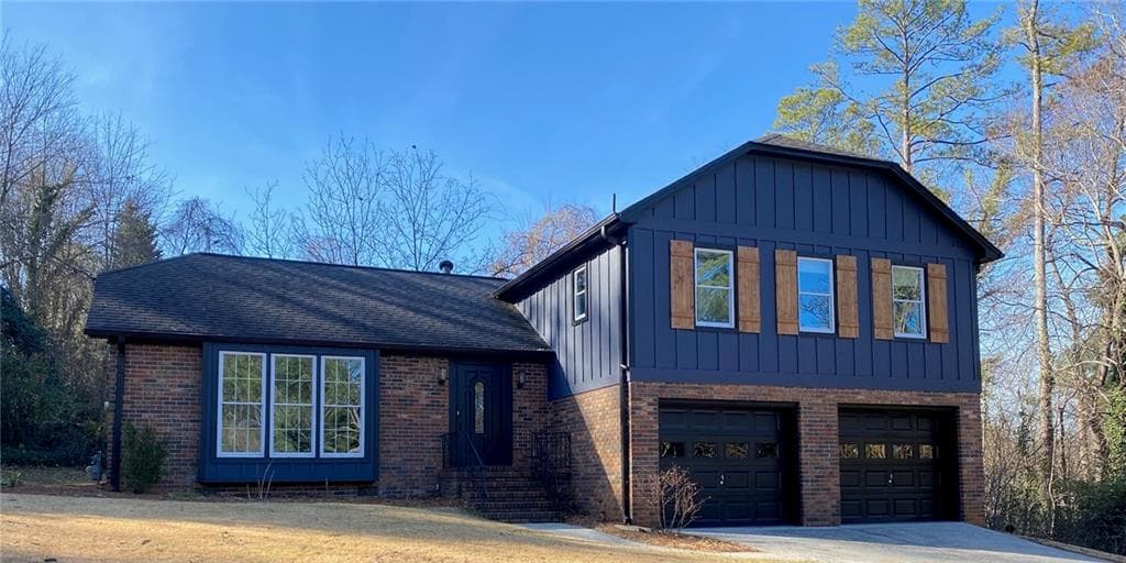 323 West Claiborne Ct Court, Marietta, GA 30066 — most recent listing photo