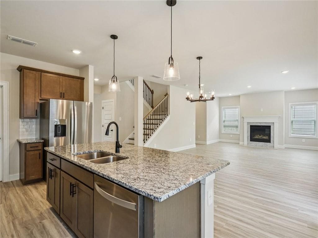 4 bedroom, 3 bathroom, 2,386 sq ft single family residence under contract at 141 Martin Spring Road, Lawrenceville, GA 30045 — photo 7