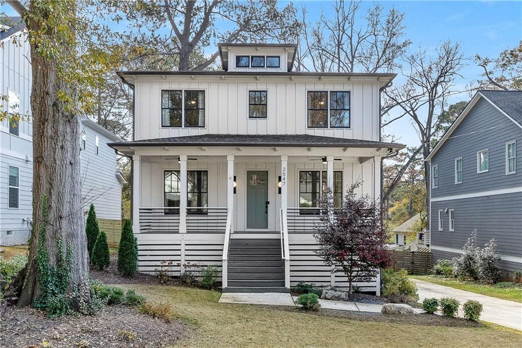 2547 Creekwood Terrace, Decatur, GA 30030 — most recent listing photo