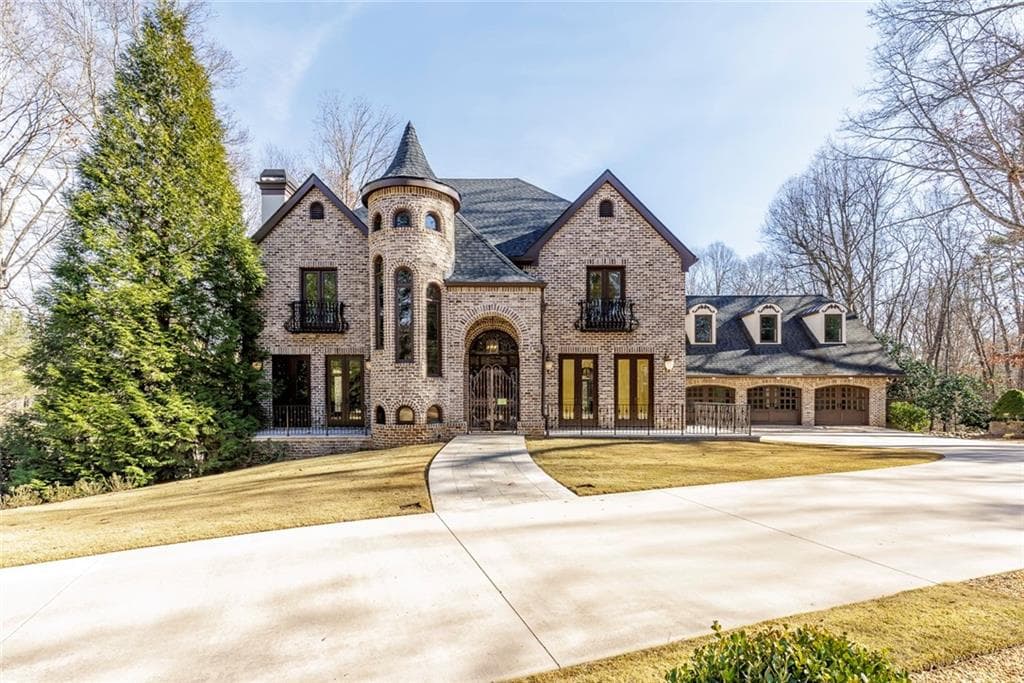 13075 Addison Road, Roswell, GA 30075 — most recent listing photo