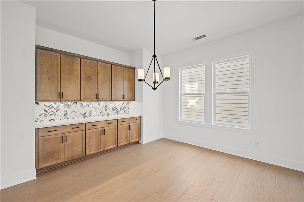 3 bedroom, 3 bathroom, 2,880 sq ft single family residence for sale at 1055 Winding Branch Drive, Canton, GA 30114 — photo 8