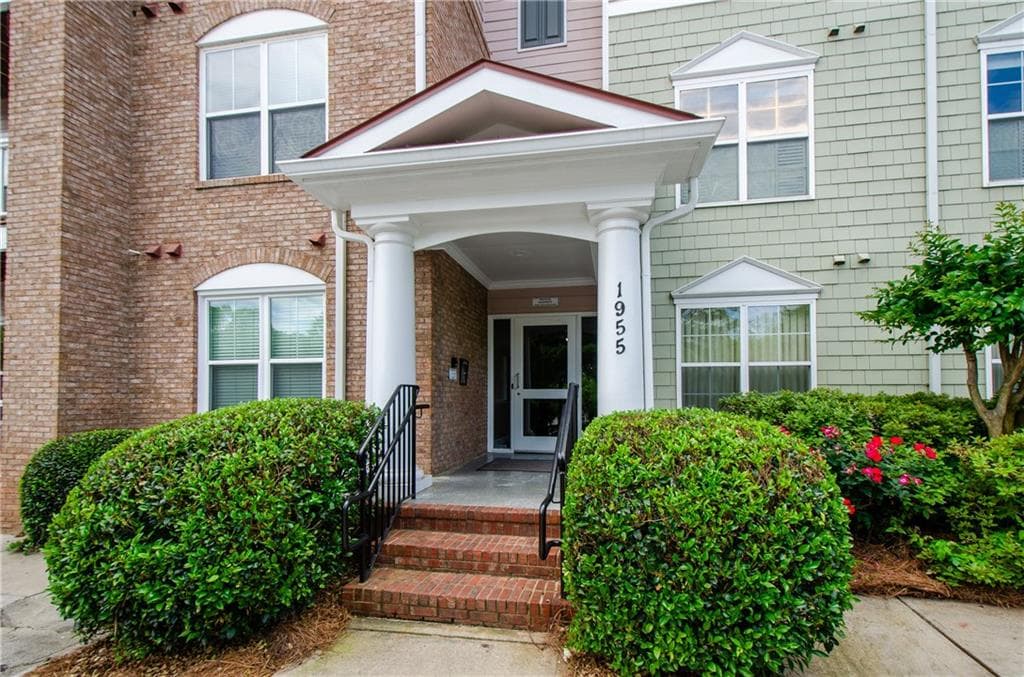 1955 Nocturne Drive 3206, Alpharetta, GA 30009 — most recent listing photo