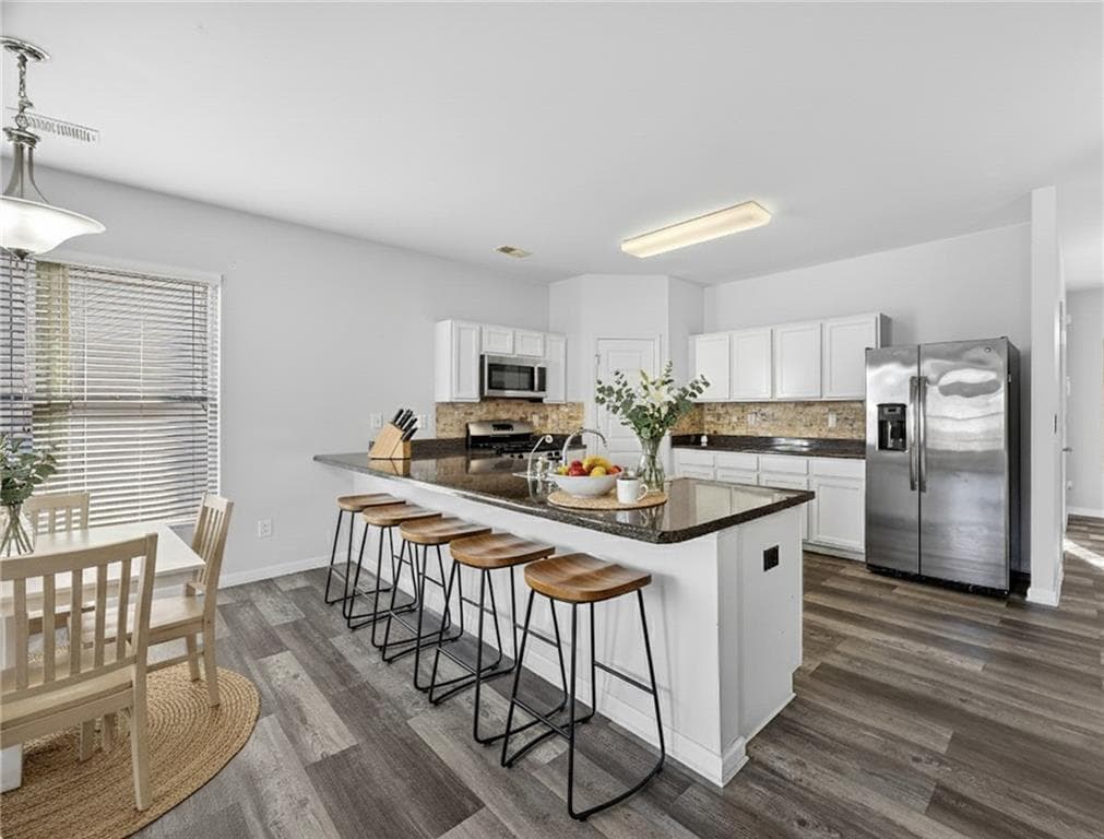 3 bedroom, 2 bathroom, 1,806 sq ft single family residence for sale at 853 Parkside Place Avenue, Mcdonough, GA 30253 — photo 8