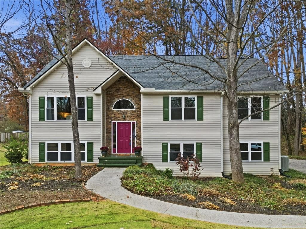 5475 Harris Creek Drive, Cumming, GA 30040 — most recent listing photo