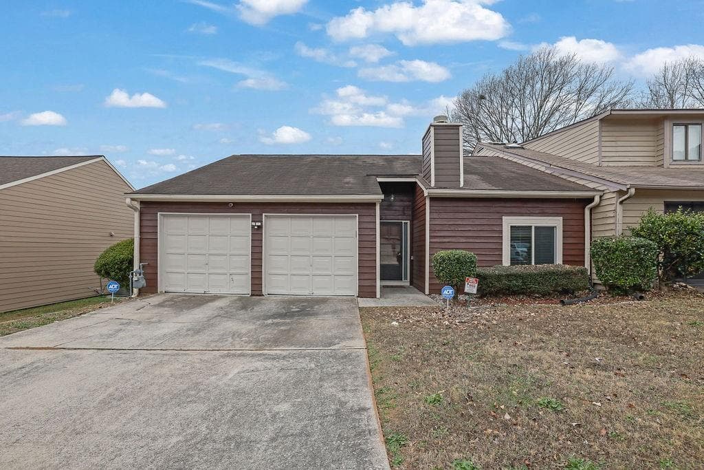 1533 Burnstone Drive, Stone Mountain, GA 30088 — most recent listing photo