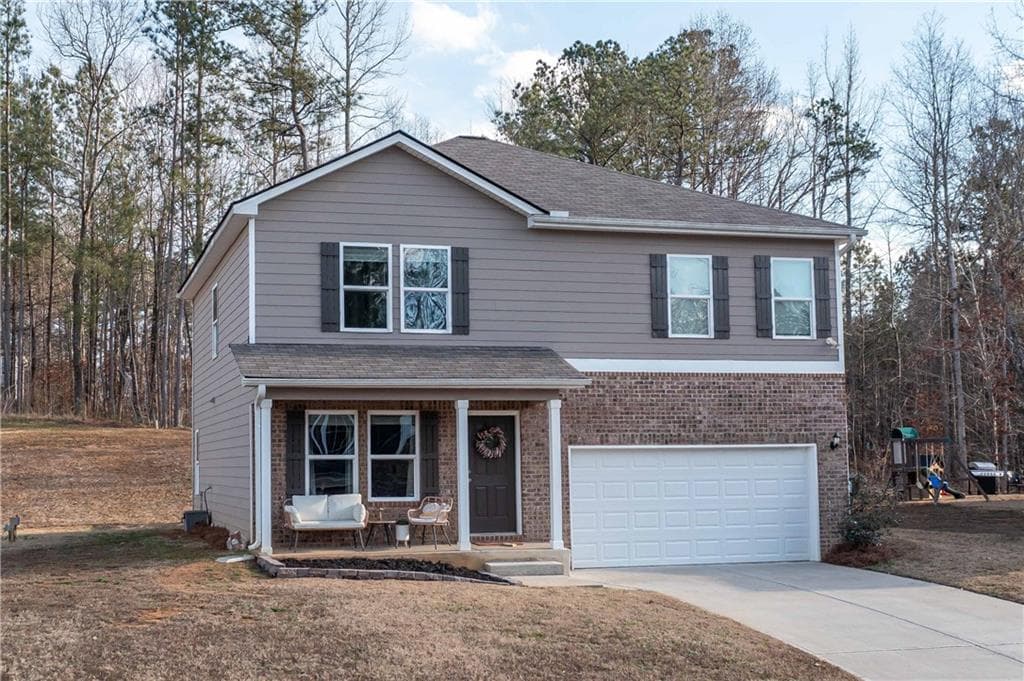 4 bedroom, 3 bathroom, 1,914 sq ft single family residence for sale at 294 Muskogee Drive, Dallas, GA 30132