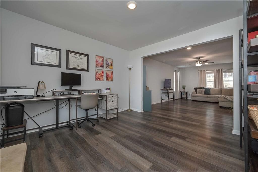4 bedroom, 3 bathroom, 1,914 sq ft single family residence under contract at 294 Muskogee Drive, Dallas, GA 30132 — photo 9