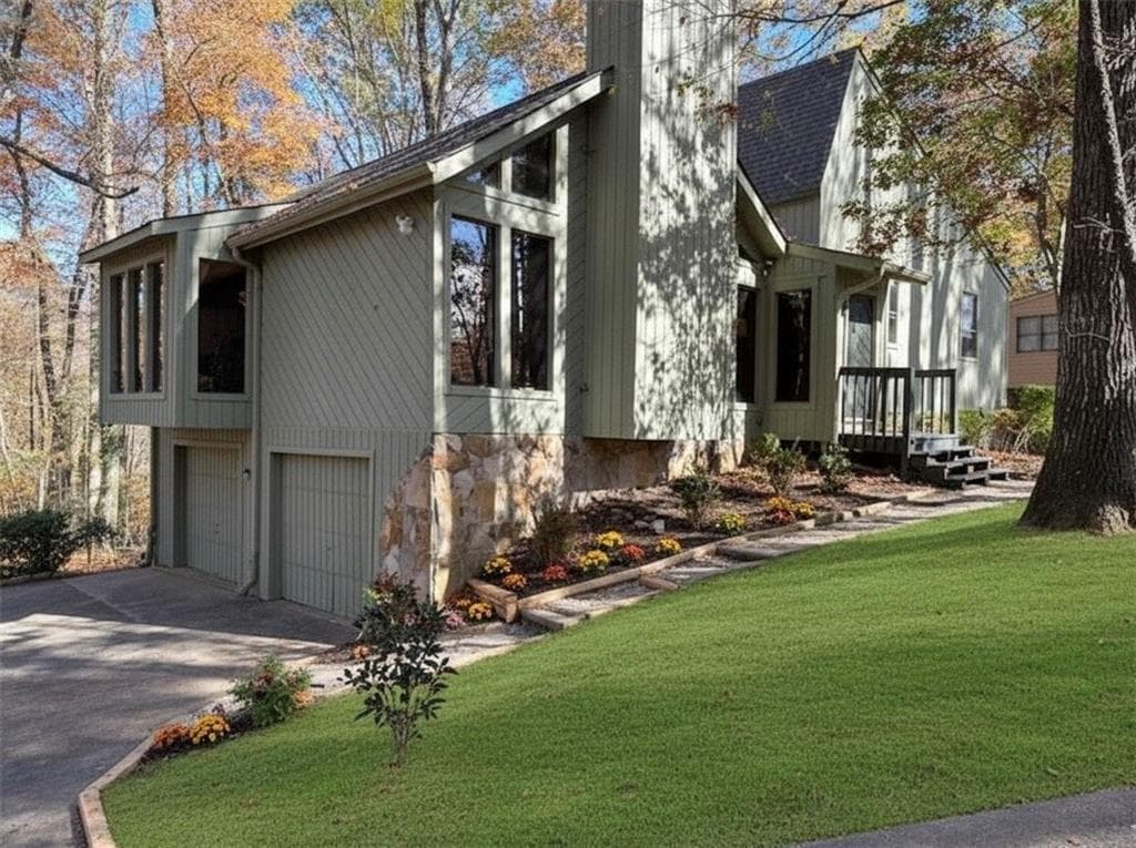 1505 Kincaid Road, Marietta, GA 30066 — most recent listing photo