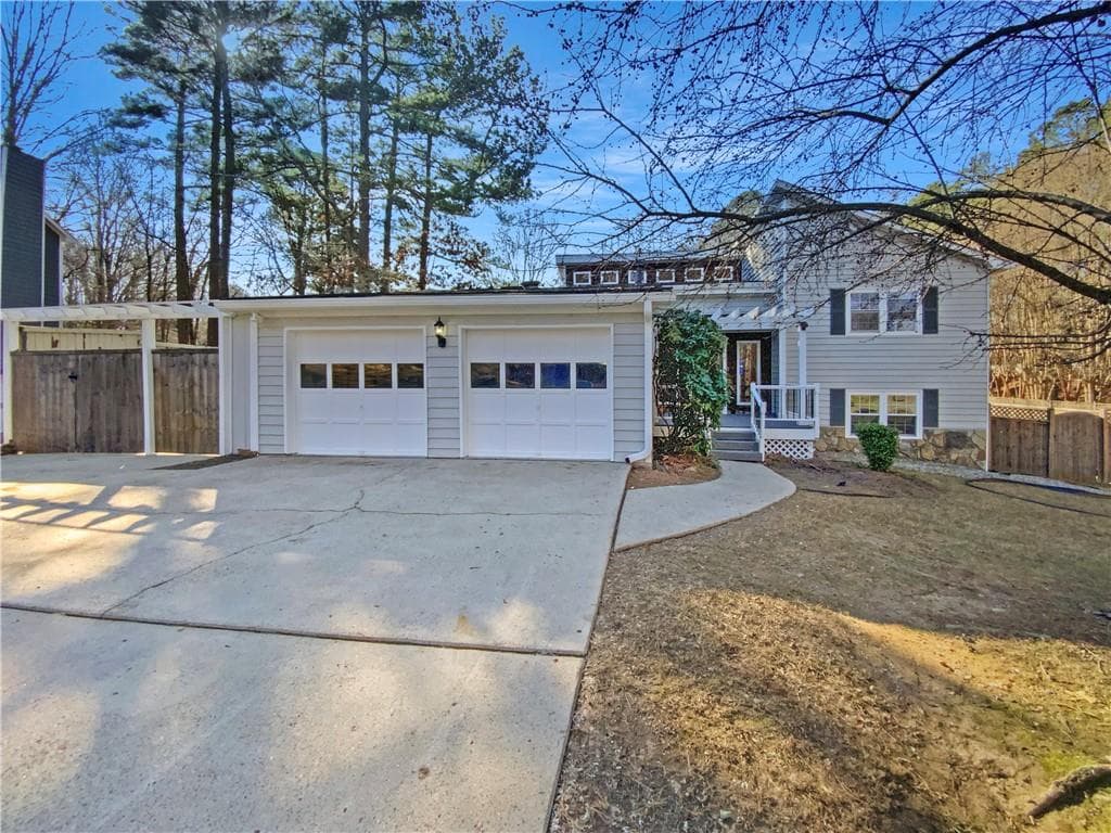 7185 Meadowsweet Trace, Roswell, GA 30076 — most recent listing photo