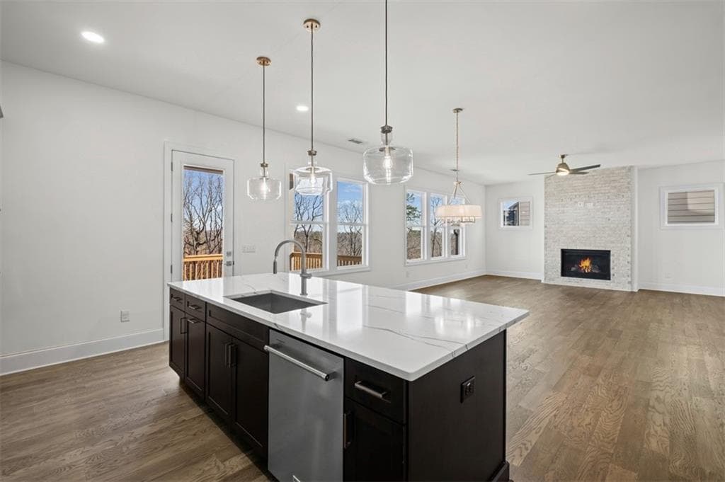 5 bedroom, 4 bathroom, 3,211 sq ft single family residence for sale at 3021 Sunset Pass, Canton, GA 30114 — photo 5