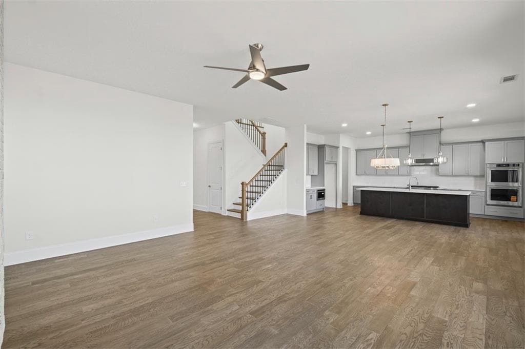 5 bedroom, 4 bathroom, 3,211 sq ft single family residence for sale at 3021 Sunset Pass, Canton, GA 30114 — photo 7