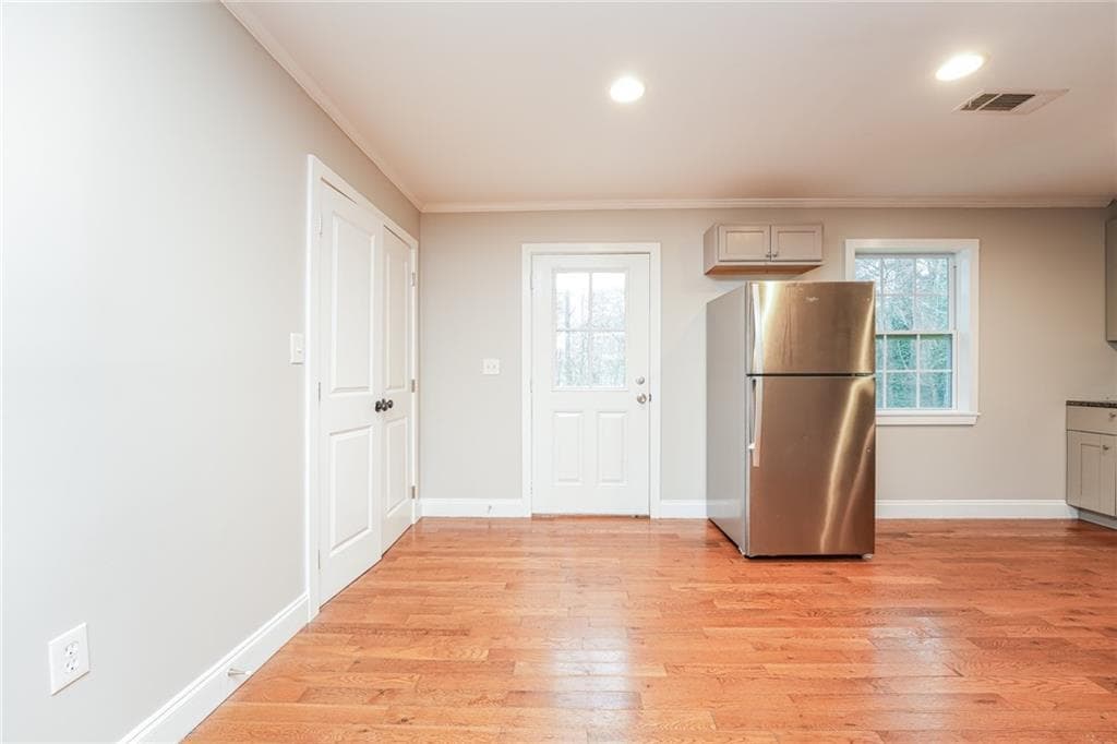 3 bedroom, 2 bathroom, 1,344 sq ft single family residence for sale at 528 Newlin Court, Lawrenceville, GA 30046 — photo 10