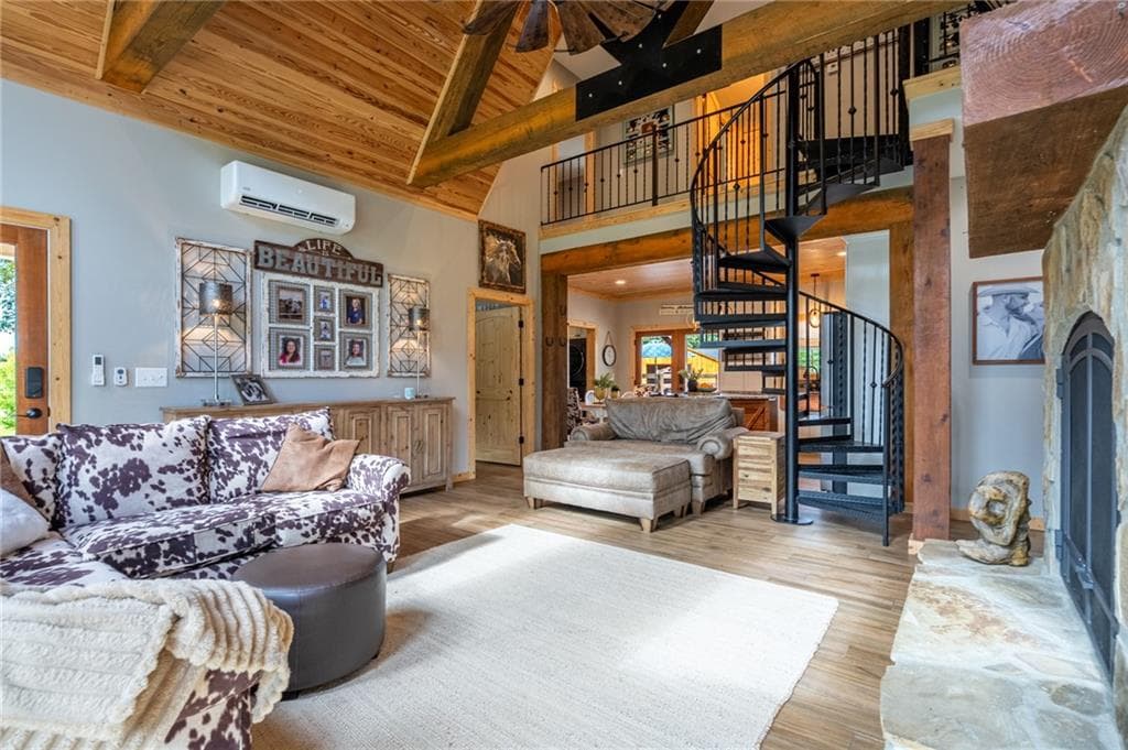 5 bedroom, 4 bathroom, 2,400 sq ft single family residence for sale at 286 County Road 28, Centre, AL 35960 — photo 8