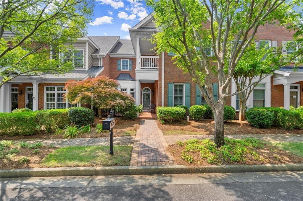 8730 Parker Place, Roswell, GA 30076 — most recent listing photo