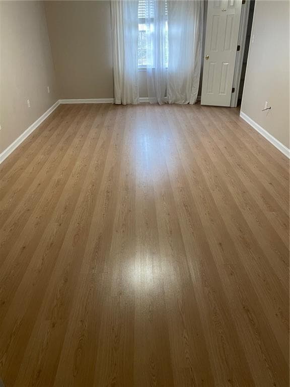 4 bedroom, 5 bathroom, 3,543 sq ft single family residence for sale at 240 W Huntington Road, Bogart, GA 30622 — photo 9