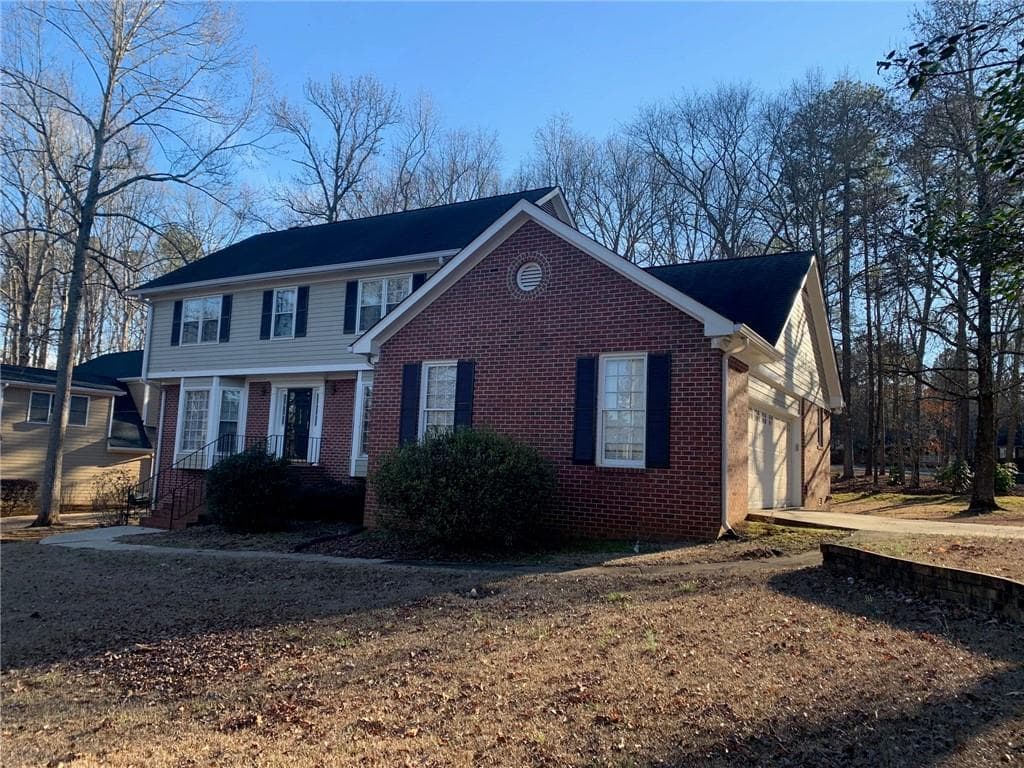 4 bedroom, 5 bathroom, 3,543 sq ft single family residence for sale at 240 W Huntington Road, Bogart, GA 30622