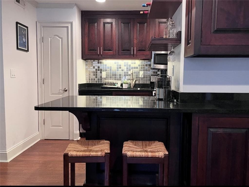 1 bedroom, 1 bathroom, 712 sq ft condominium for sale at 705 Cumberland Court, Smyrna, GA 30080 — photo 6