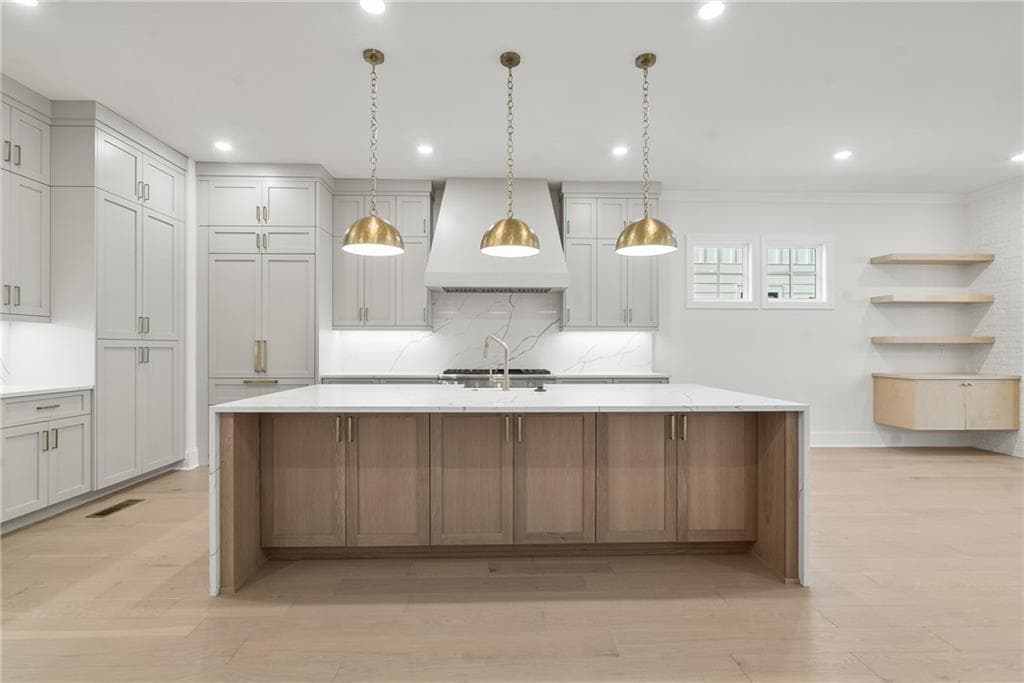 4 bedroom, 6 bathroom, 4,234 sq ft single family residence under contract at 5501 Broad River View, Peachtree Corners, GA 30092