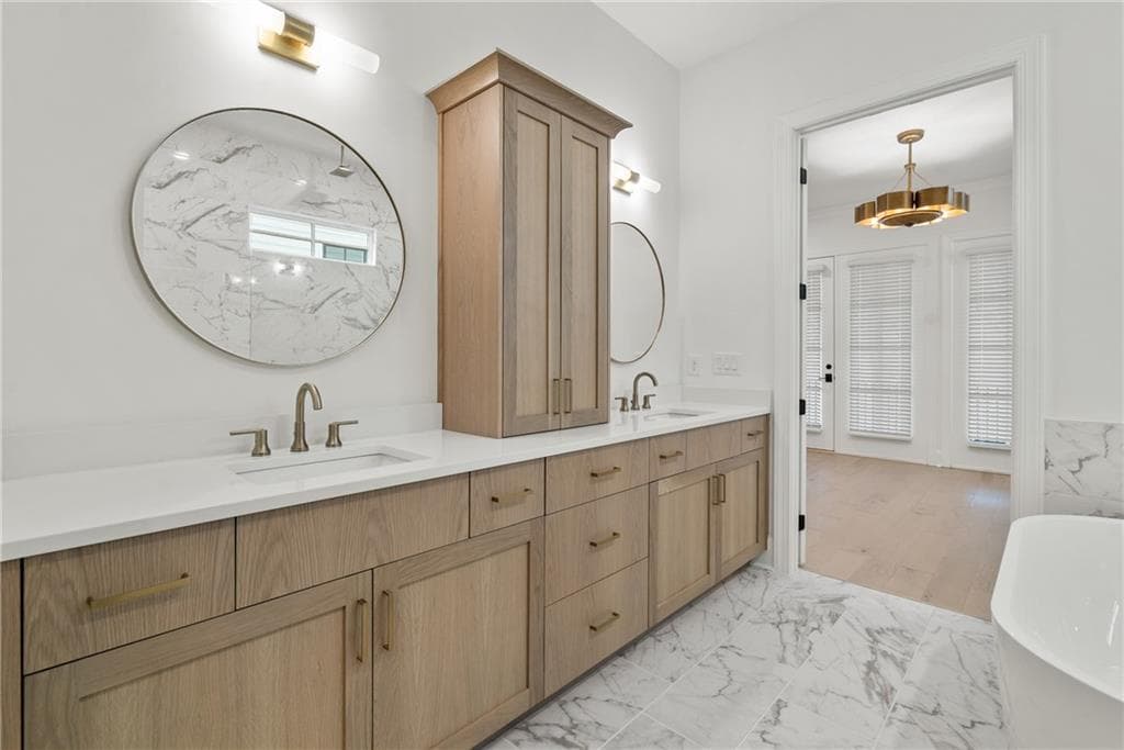 4 bedroom, 6 bathroom, 4,234 sq ft single family residence under contract at 5501 Broad River View, Peachtree Corners, GA 30092 — photo 10