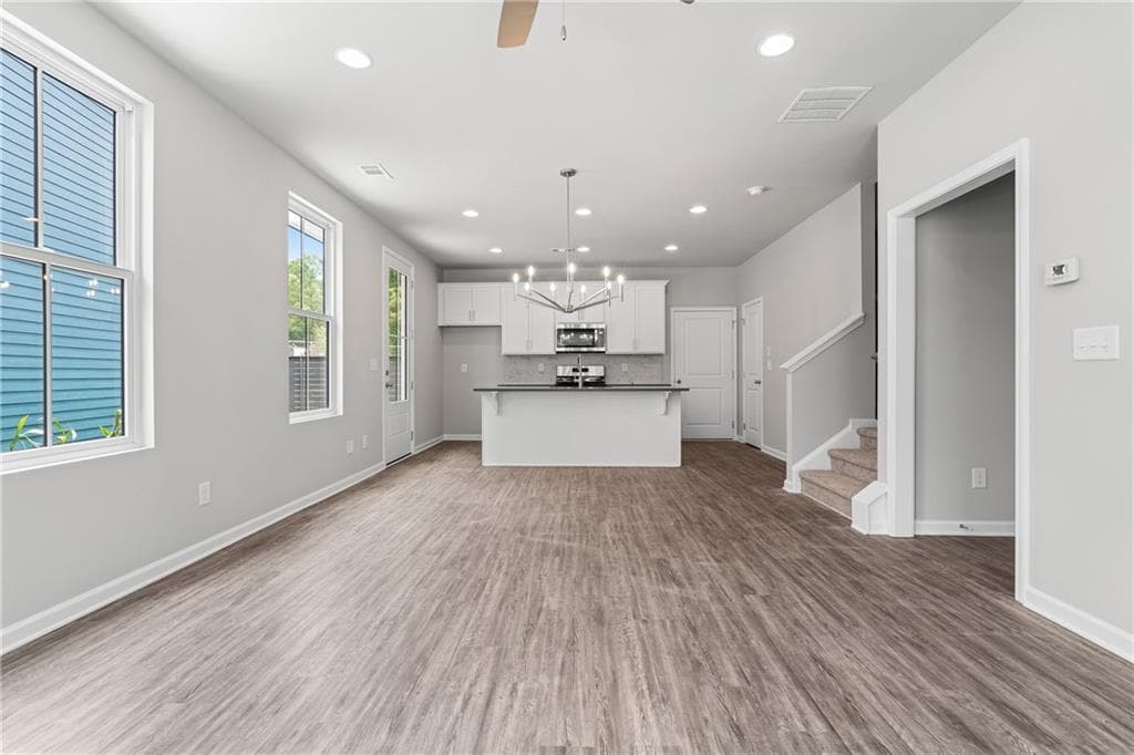 3 bedroom, 3 bathroom, 1,599 sq ft single family residence for sale at 22 Spirea Way Lot 68, Auburn, GA 30011 — photo 5