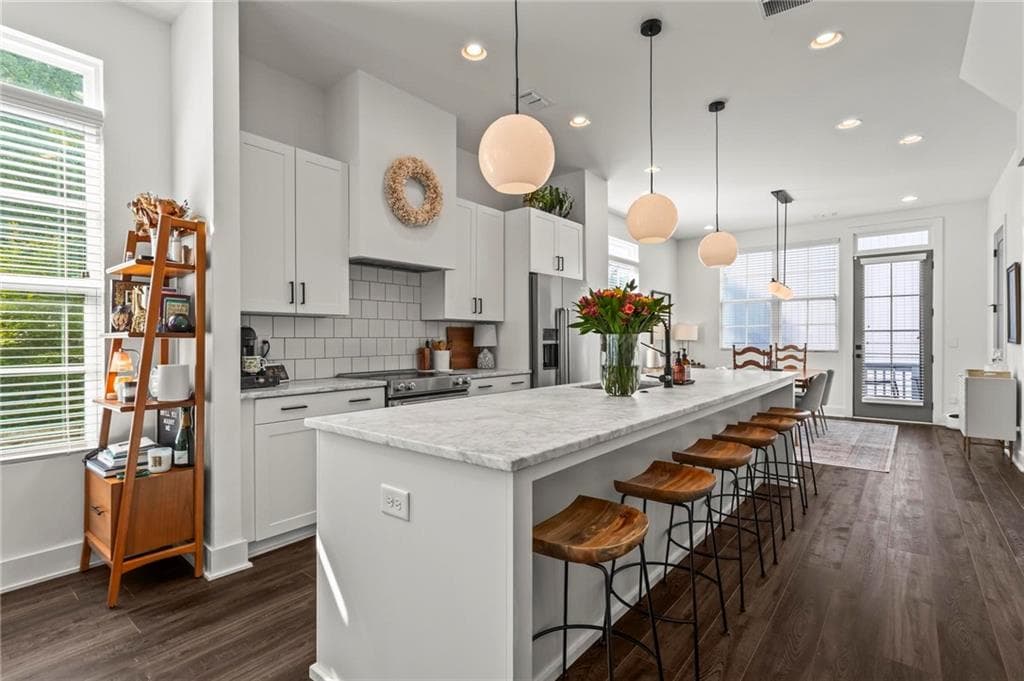 1221 Oxley Place, Atlanta, GA 30307 — most recent listing photo