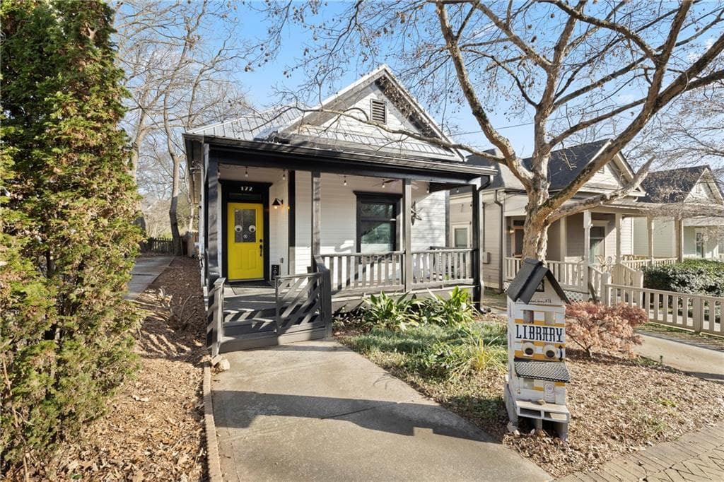 3 bedroom, 4 bathroom, 1,970 sq ft single family residence sold at 172 Estoria Street, Atlanta, GA 30316