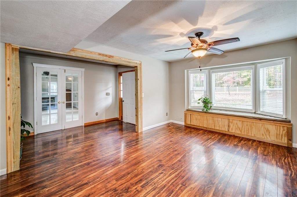 duplex under contract at 53 Black Road, White, GA 30184 — photo 7