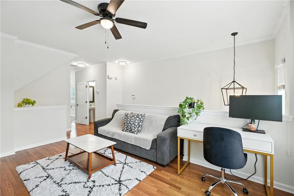 3 bedroom, 4 bathroom, 1,248 sq ft townhouse for sale at 1689 Liberty Parkway, Atlanta, GA 30318 — photo 3