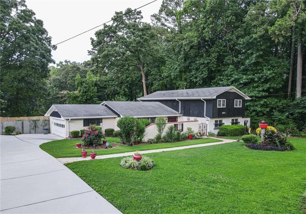 4 bedroom, 3 bathroom, 2,100 sq ft single family residence sold at 4213 Janice Drive, Atlanta, GA 30337