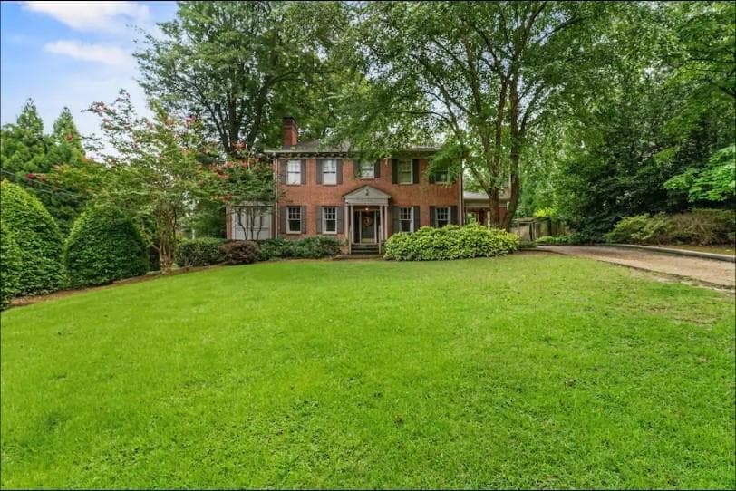 5 bedroom, 4 bathroom, 3,277 sq ft single family residence for sale at 1323 Briarcliff Road, Atlanta, GA 30306
