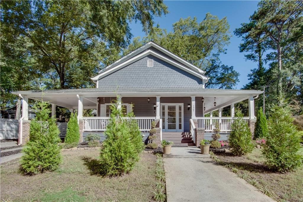5 bedroom, 5 bathroom, 4,234 sq ft single family residence sold at 1907 Cambridge Avenue, Atlanta, GA 30337