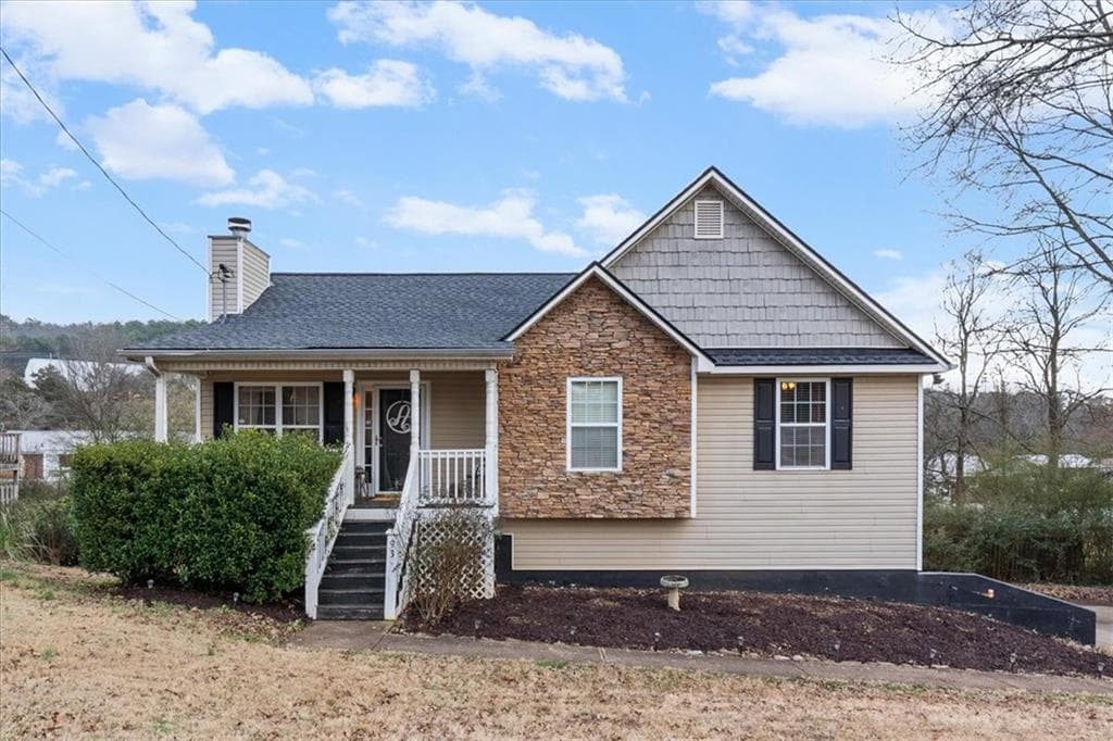 4 bedroom, 3 bathroom, 1,724 sq ft single family residence sold at 93 4th Street, Emerson, GA 30137