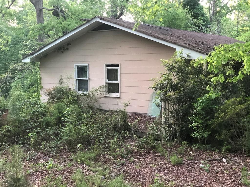 3 bedroom, 2 bathroom single family residence for sale at 2165 Old Salem Road, Conyers, GA 30013 — photo 6