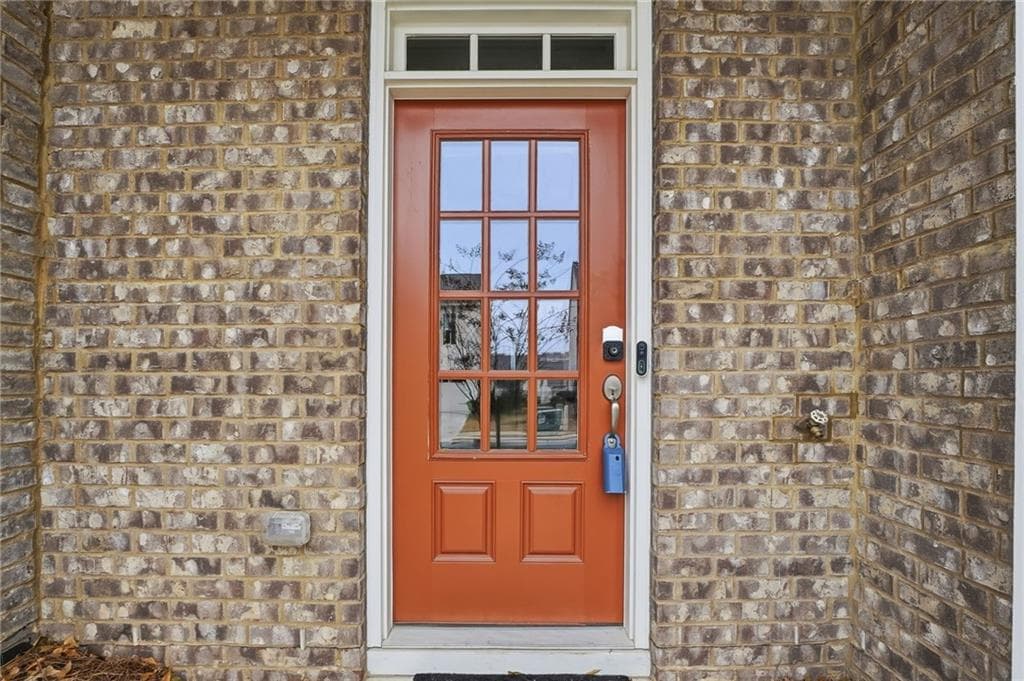 3 bedroom, 4 bathroom, 2,504 sq ft townhouse under contract at 207 Holden Way, Woodstock, GA 30189 — photo 5